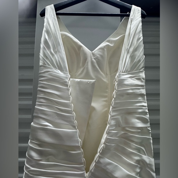Madison Collection Ivory Satin Wedding Gown – Style 5519 – Size 8 – Corset Back - Picture 6 of 15